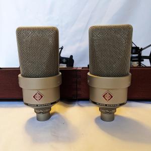 Neumann TLM 103 PAIR with EA 4 shock mounts - New Condition