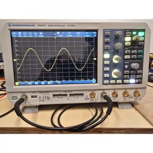 Rohde & Schwartz RTB2004  4 Channel Oscilloscope with Options